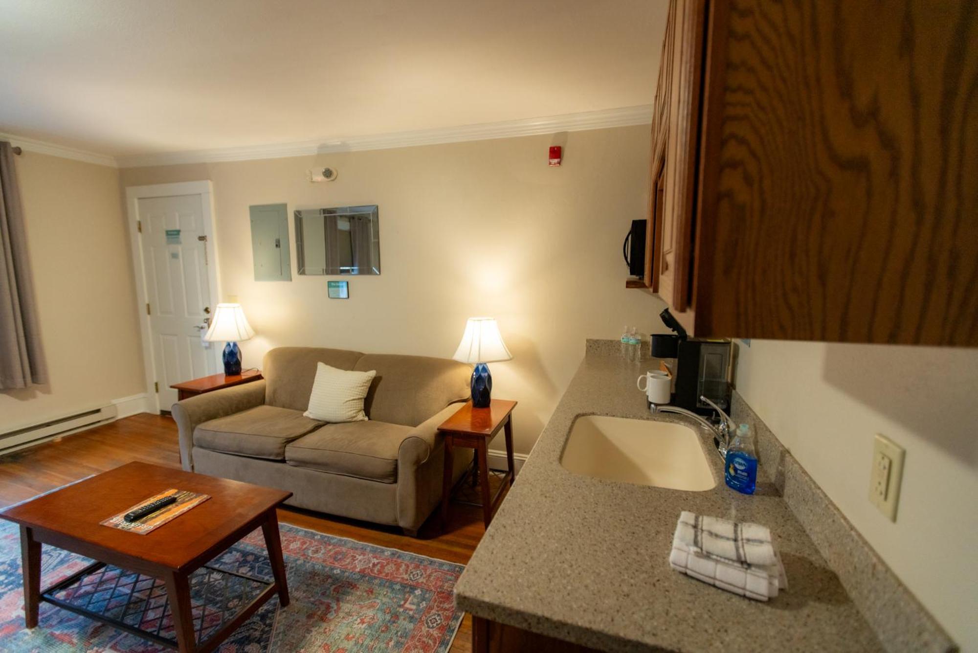 The Escape Apartment Lewisburg Bagian luar foto