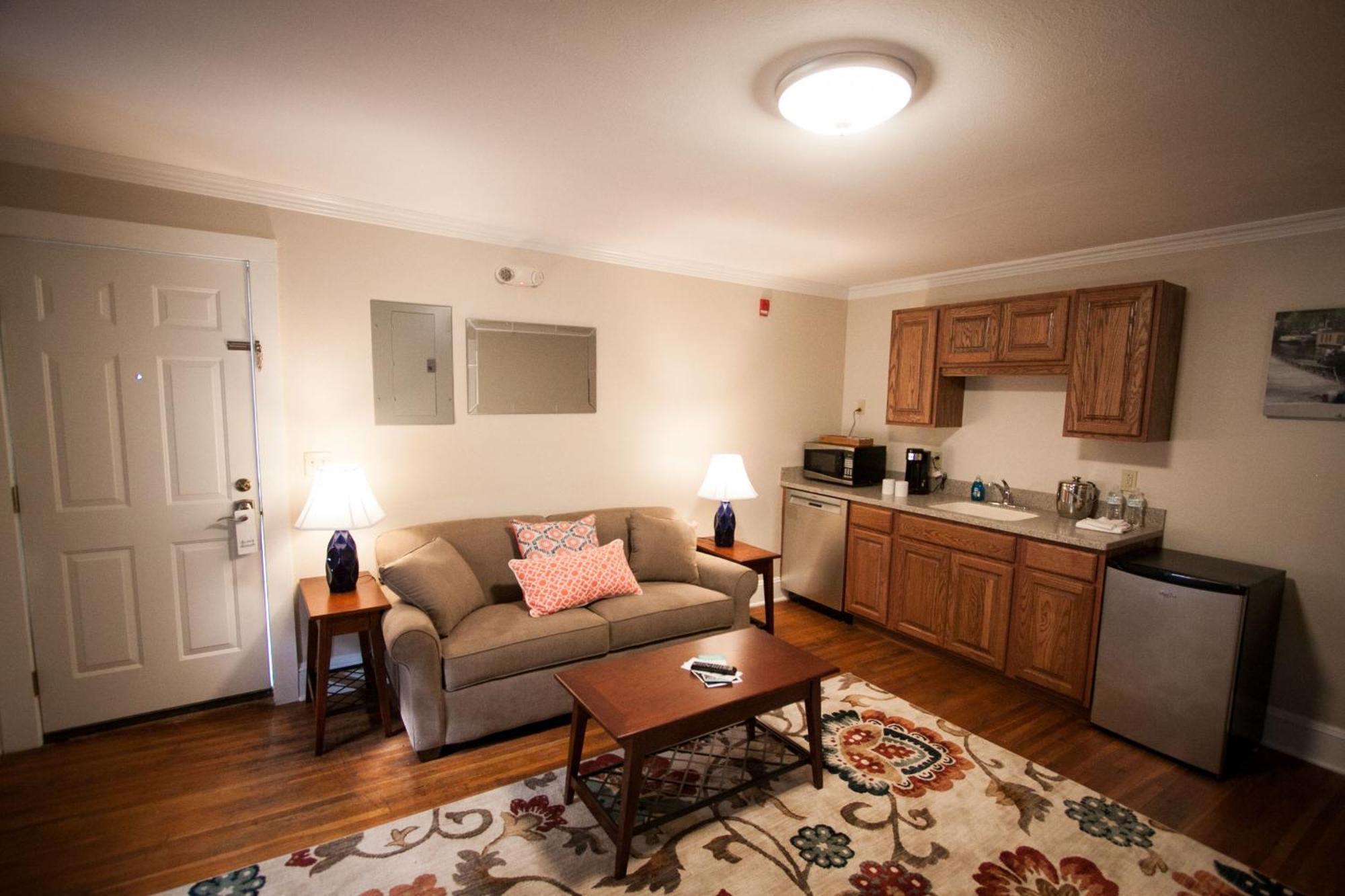 The Escape Apartment Lewisburg Bagian luar foto