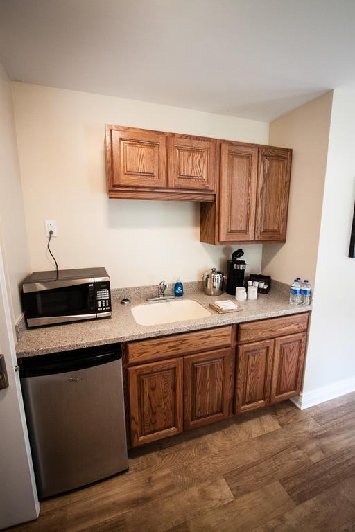 The Escape Apartment Lewisburg Bagian luar foto