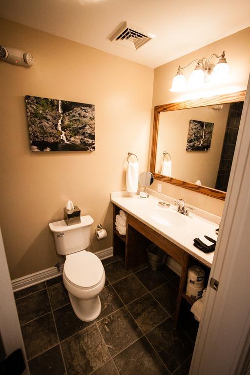 The Escape Apartment Lewisburg Bagian luar foto